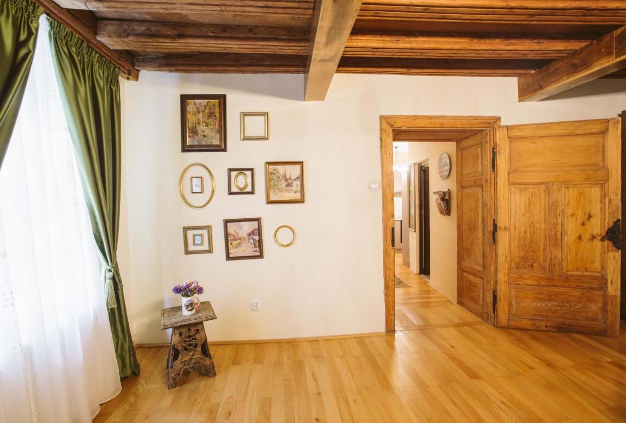 Casa Schobeln Apartment Brasov Ngoại thất bức ảnh